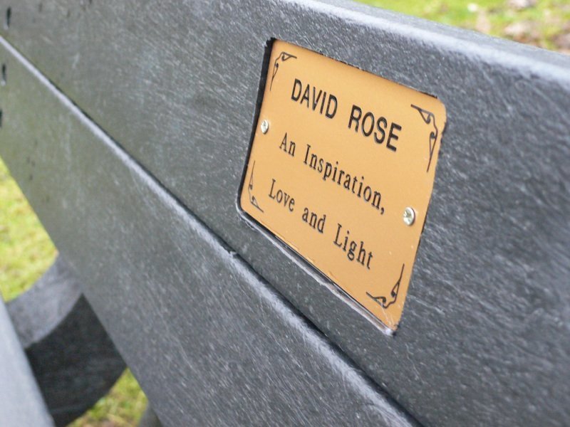 Memorial Benches For Your Loved Ones