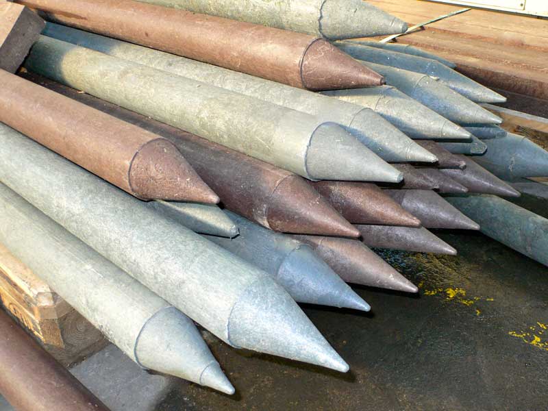 Assorted Pointed Round Posts 